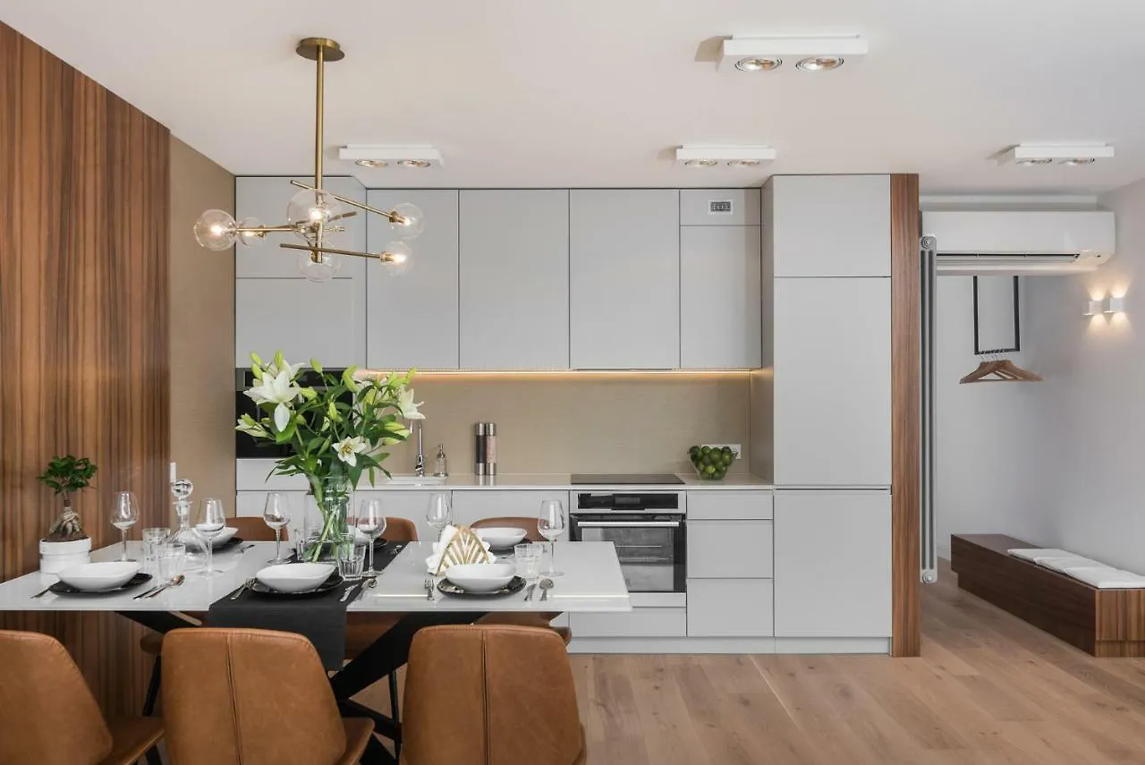 Panoramic Penthouse By Max Apartments Krakow